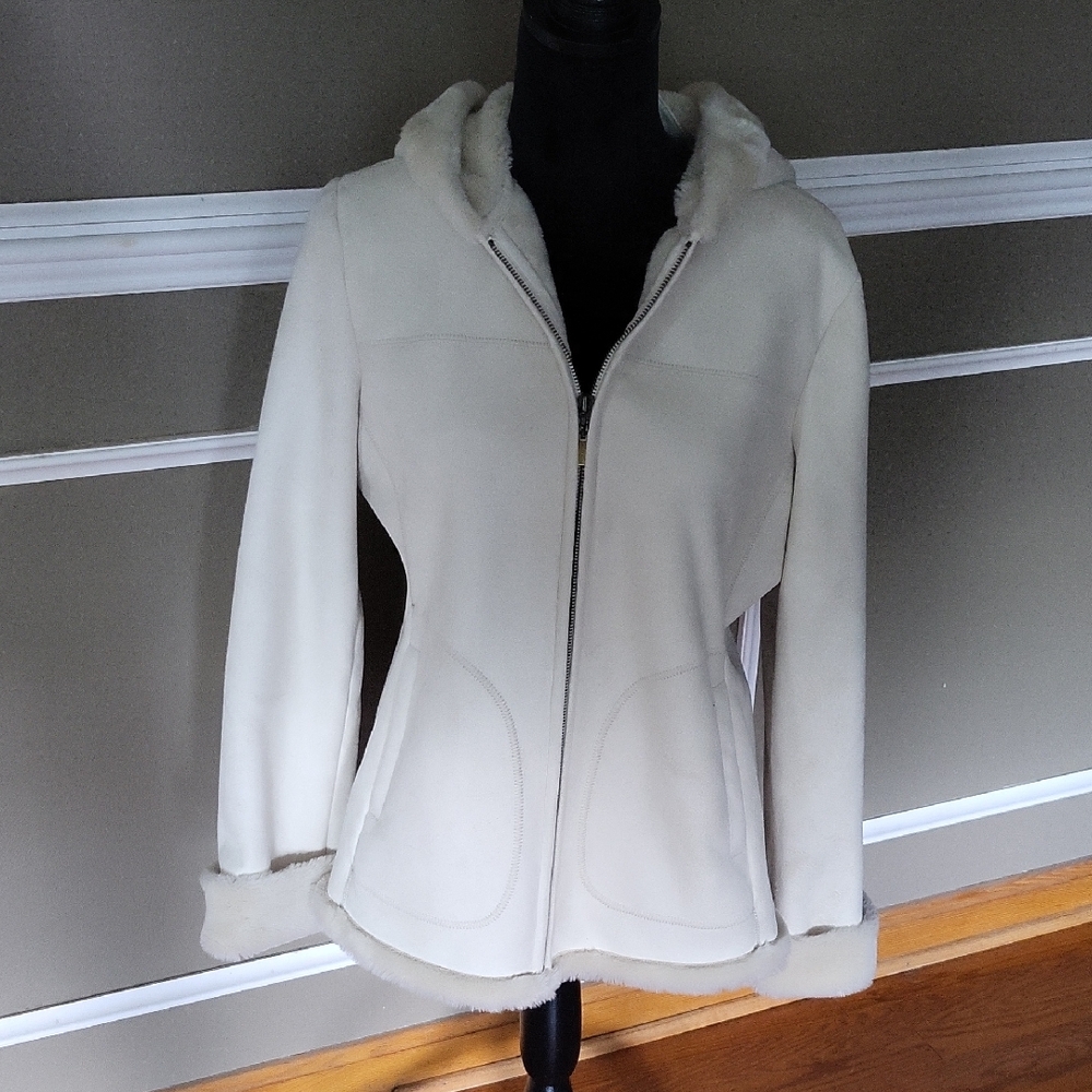 Jones New York Women's Cream Hooded Jacket Size Medium